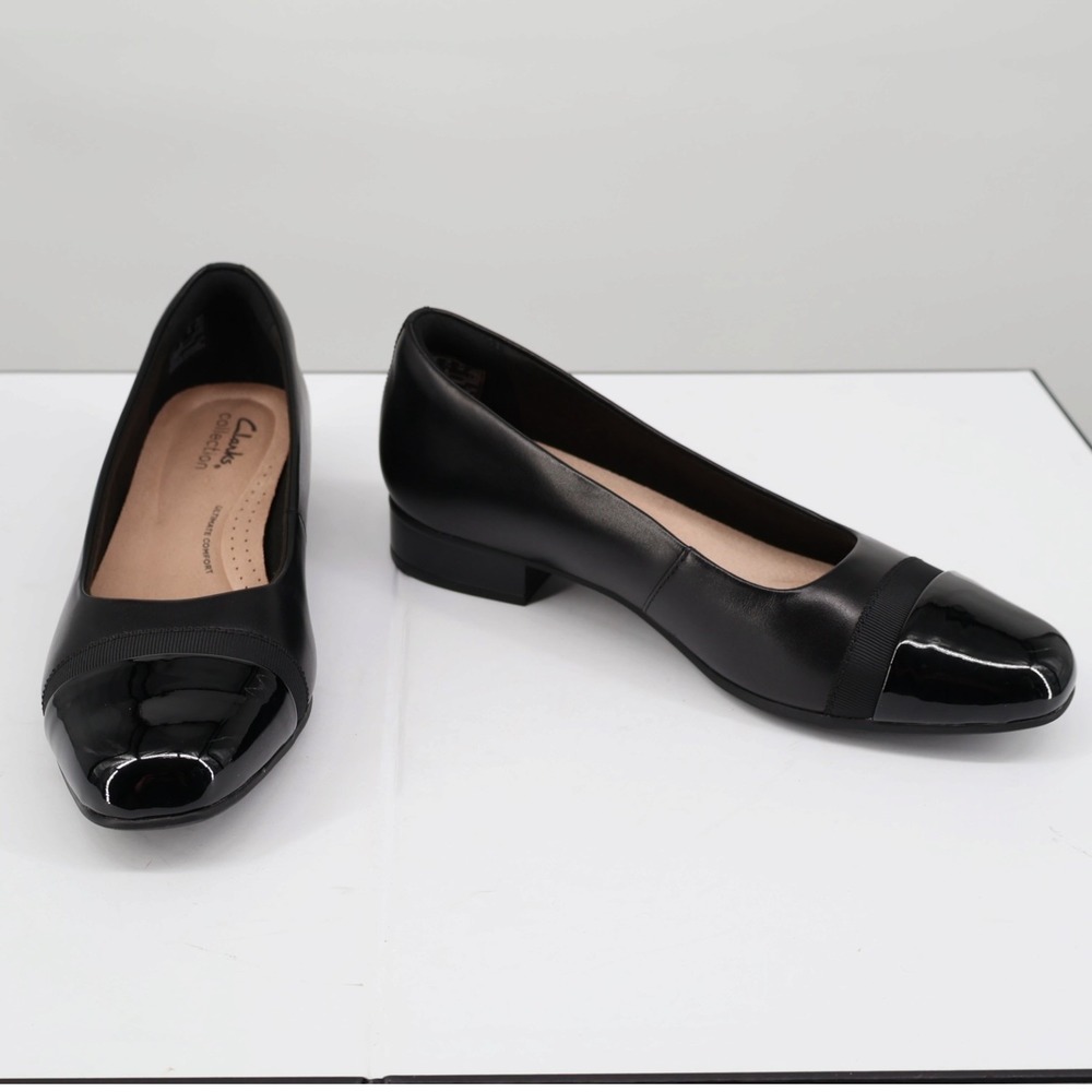 Clarks‎ Juliet Monte Black Leather Patent Cap Toe Pump Low Heel Comfort 7.5 NWOB